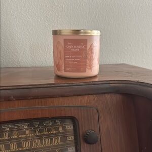 Bath and BodyWorks Cozy Sunday Night Scented Candle